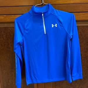 Under armor boys L thin blue 1/4 zip, NWT, perfect condition, never worn